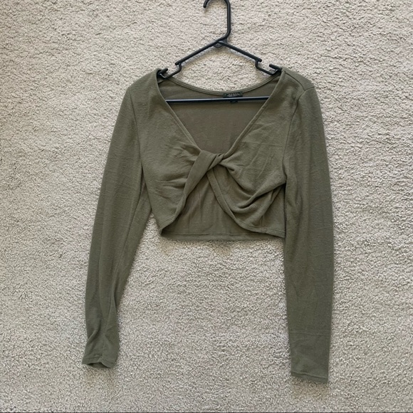 OLIVE GREEN TWIST TOP - Picture 3 of 4